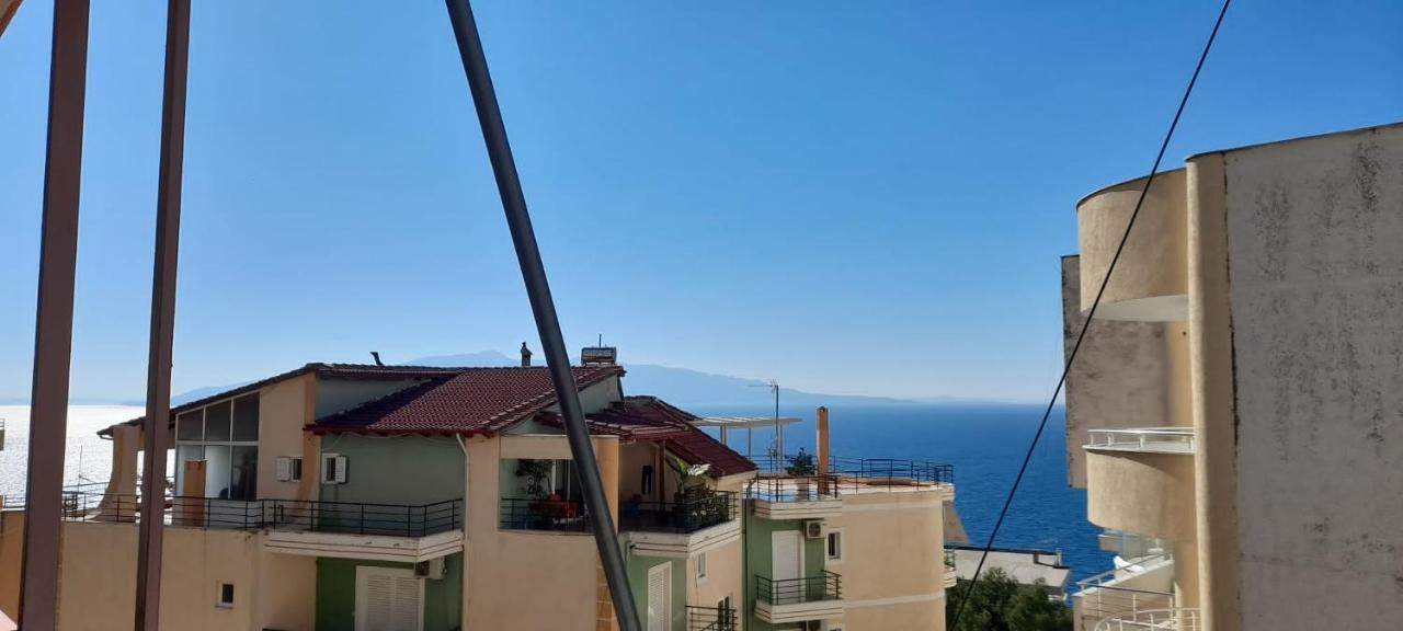 Niko * Sarandë
